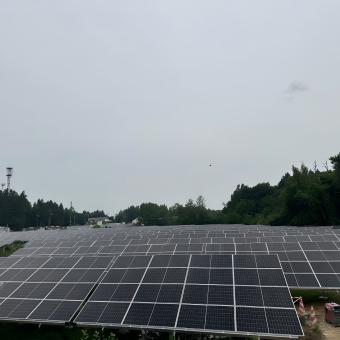 Stalowy system montażu naziemnego instalacji fotowoltaicznej o mocy 4,5 MW